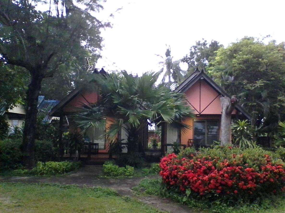 Lanta Long Beach Hostel Koh Lanta Room photo